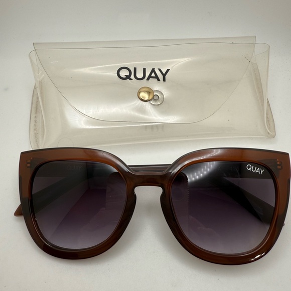 Quay Australia Noosa Sunglasses Cat Eye Brown Gradient Clear Case - Picture 1 of 8